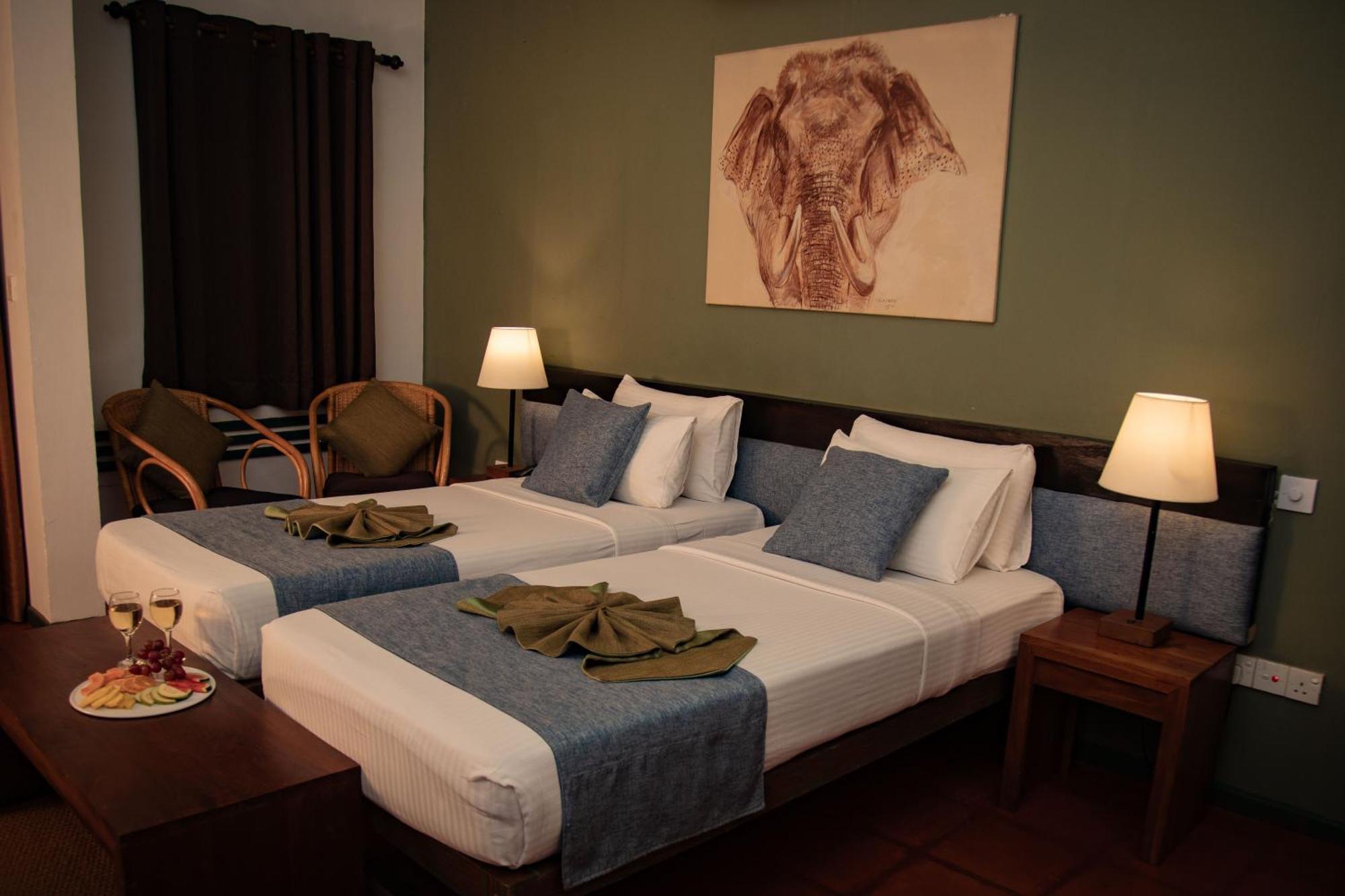 Hotel Elephant Reach Yala Esterno foto