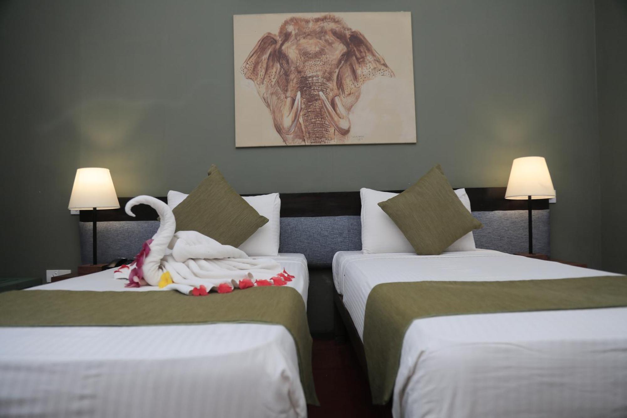 Hotel Elephant Reach Yala Esterno foto
