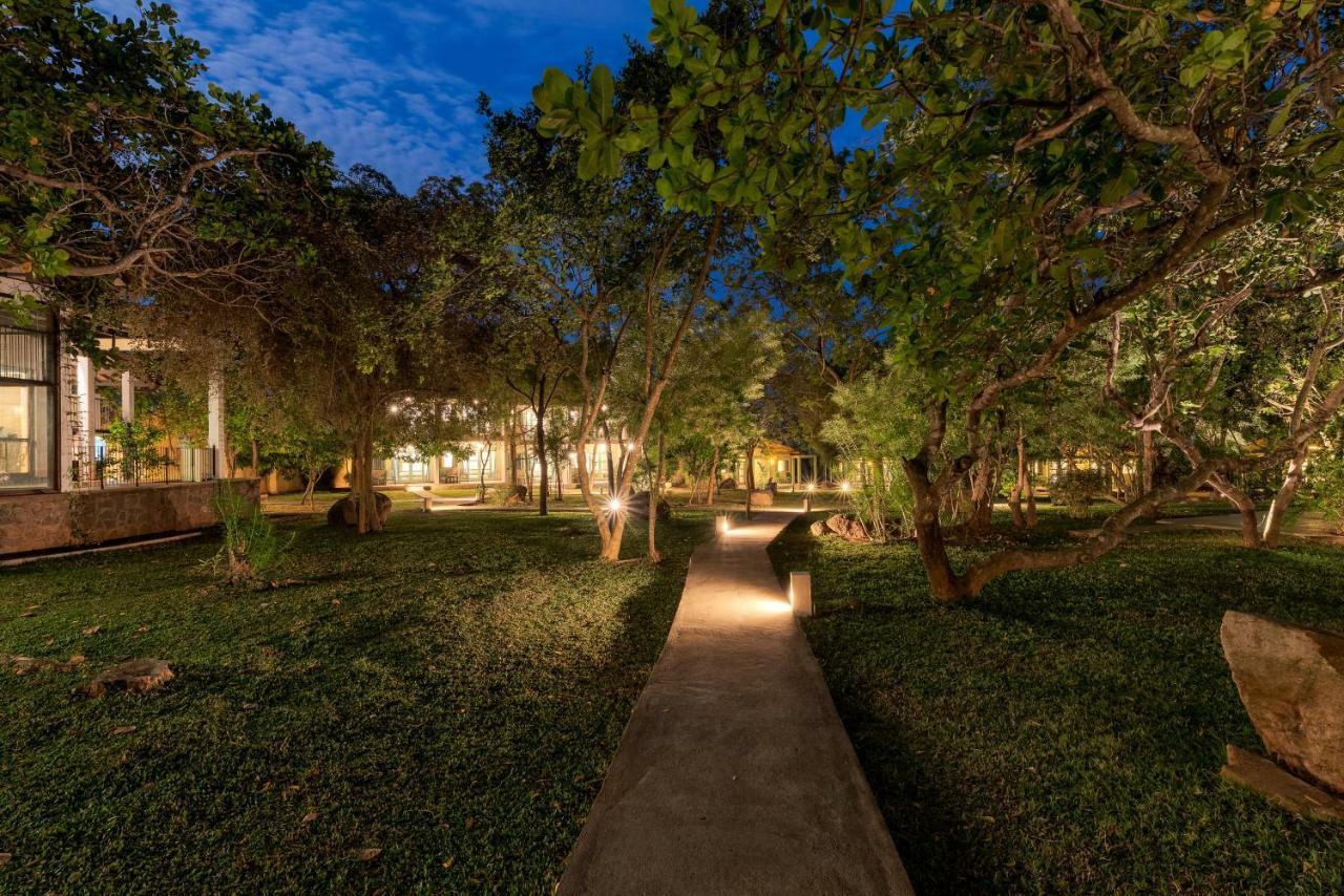 Hotel Elephant Reach Yala Esterno foto